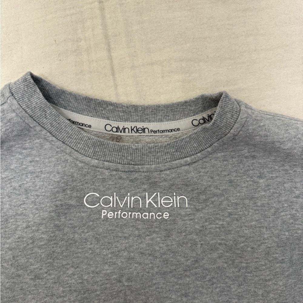 Calvin Klein cropped Heather Gray Pullover